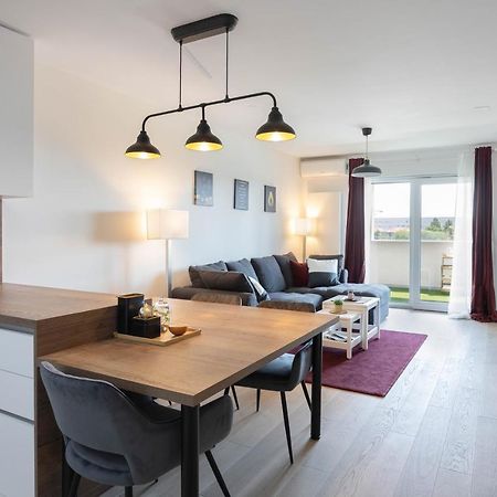 Stylish 2Bdr Apartment- Free Garage Zagreb Extérieur photo